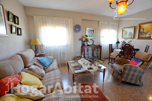Piso en Venta en Avenida Alcalde Lorenzo Carbonell en Babel