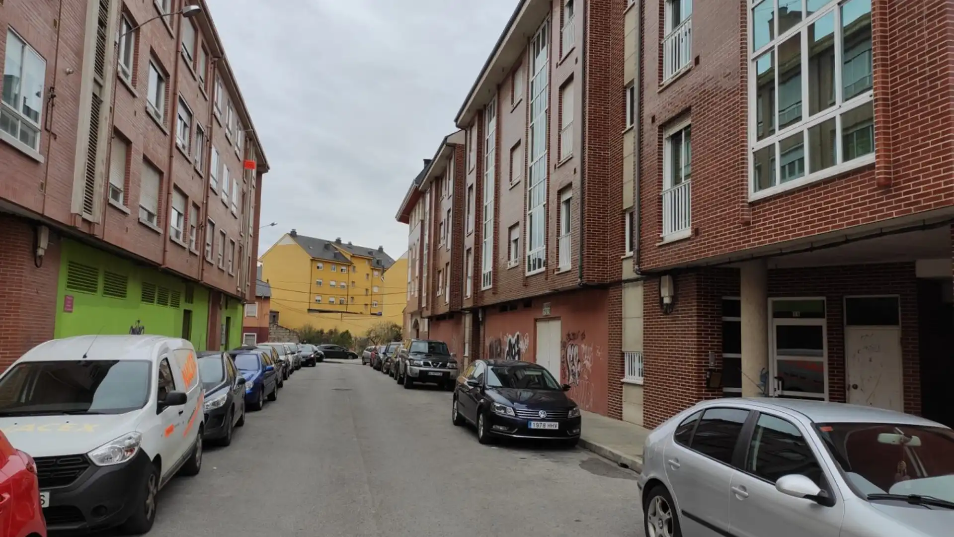 Vista exterior de Local en venta en Ponferrada con Terraza