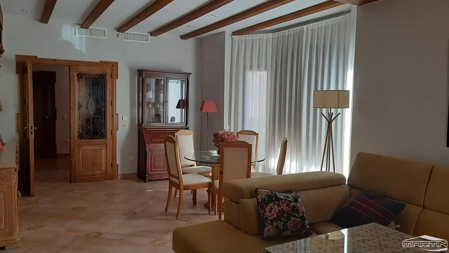 Sala de estar de Casa o chalet en venta en Lucena con Aire acondicionado, Terraza y Trastero