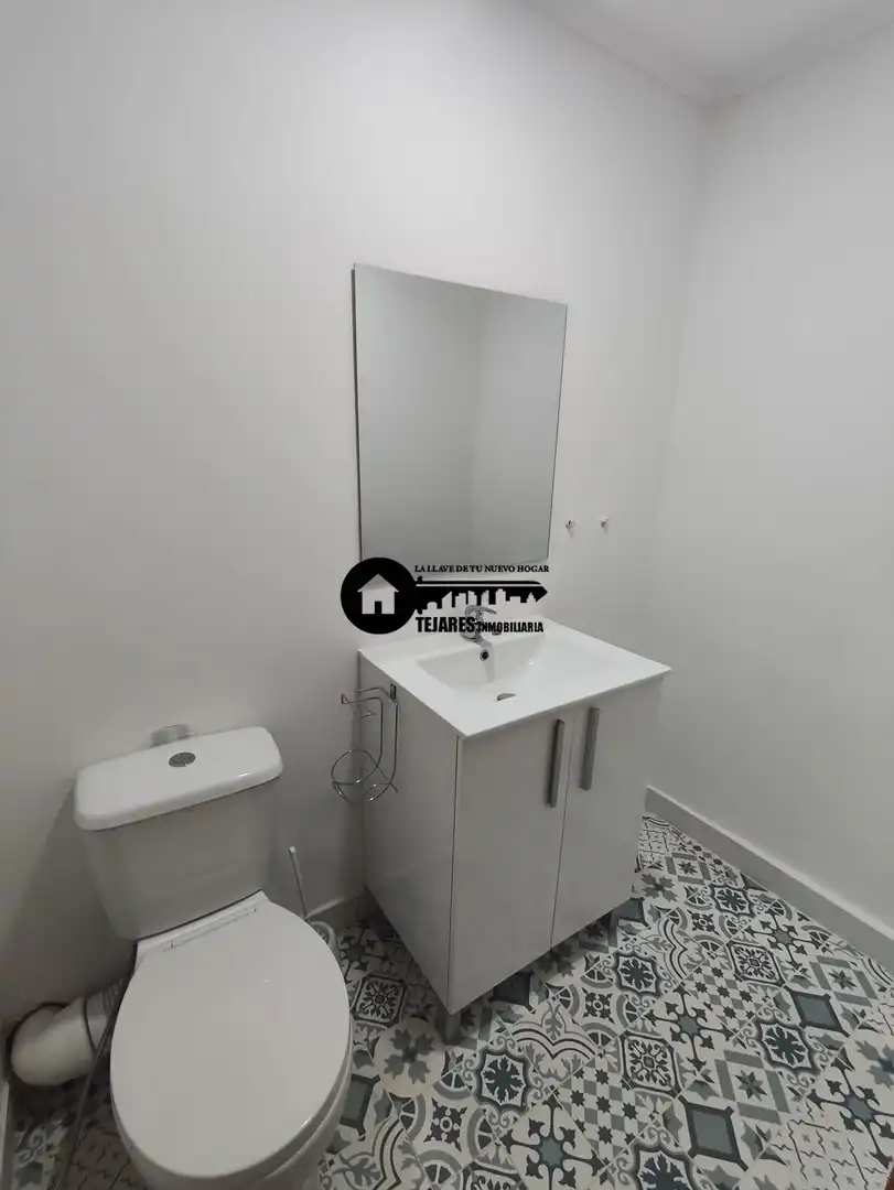 Badezimmer von Wohnung zur Miete in Albacete mit Klimaanlage, Heizung und Möbliert