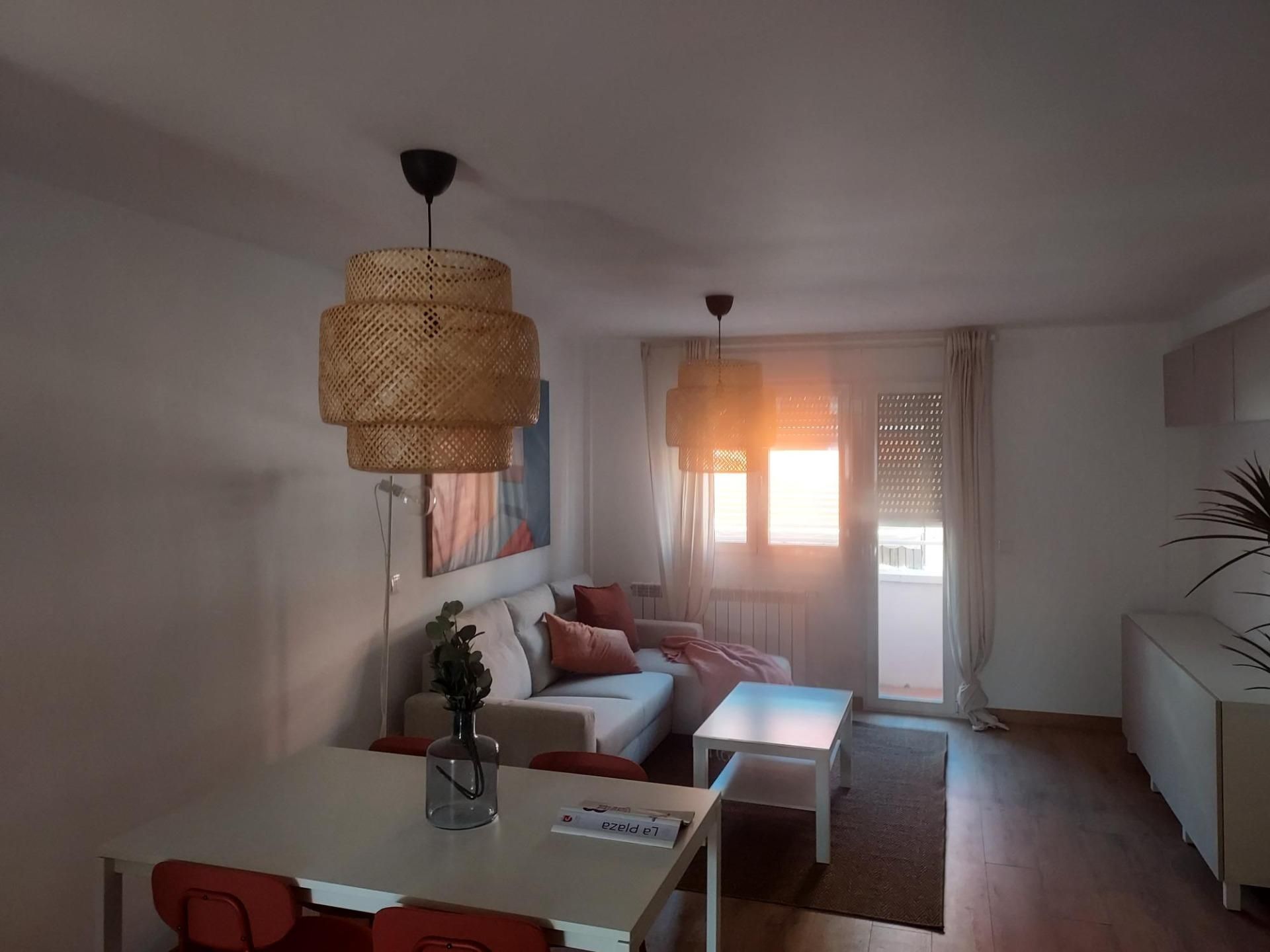Sala d'estar de Pis en venda en San Sebastián de los Reyes amb Terrassa