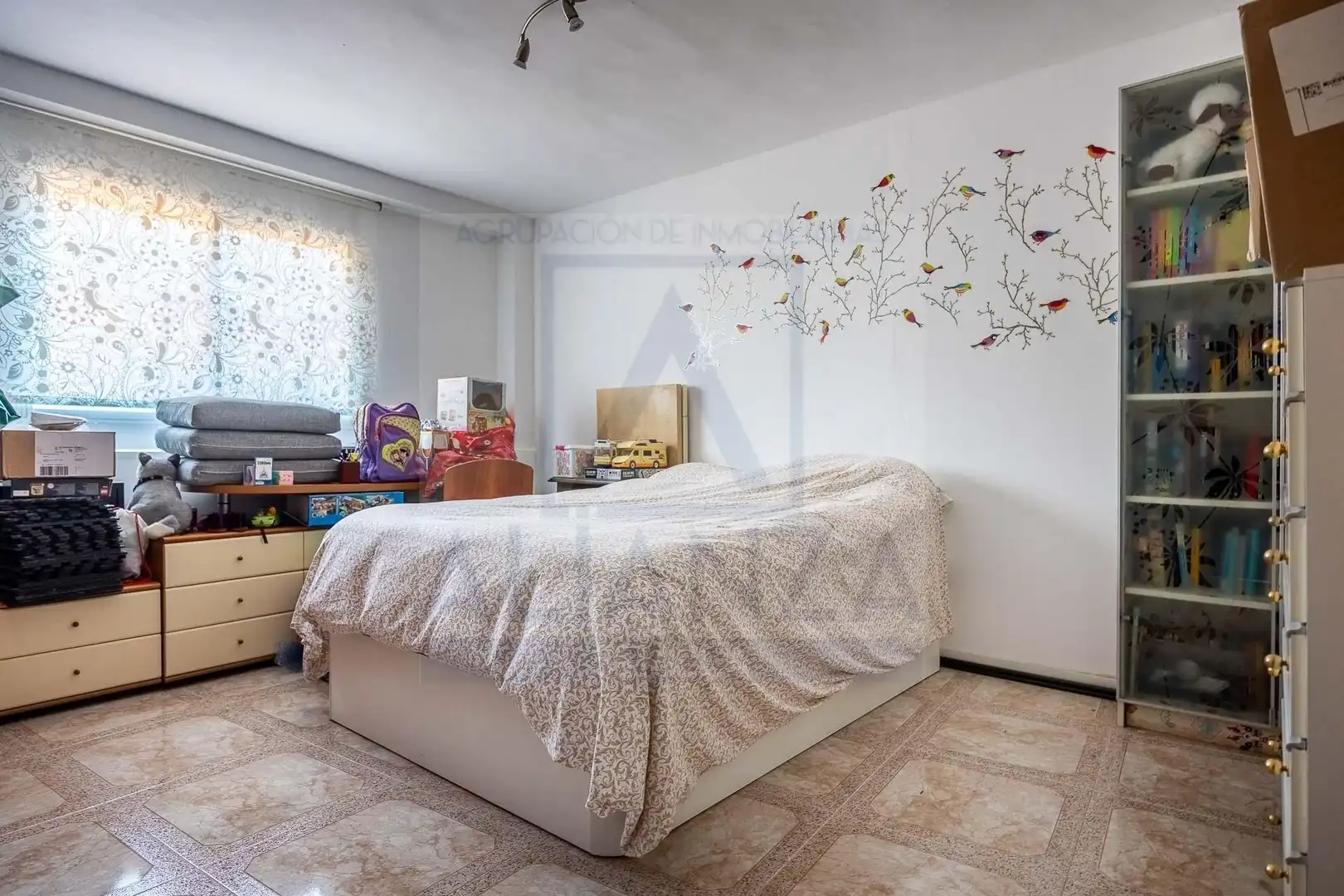 Bedroom of Houses for sale in Valencina de la Concepción  with Air Conditioner, Private garden and Community pool