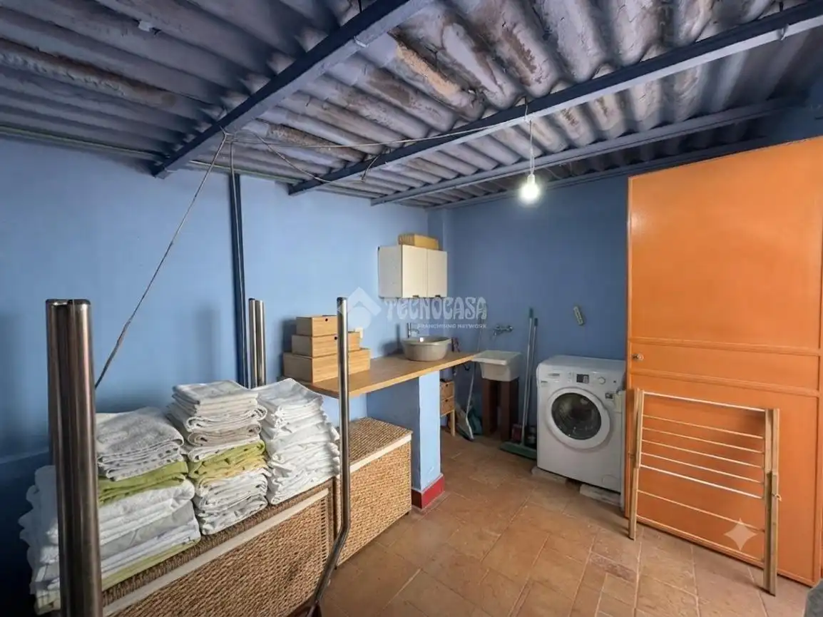 Attic for sale in Sevilla  with Air Conditioner and Balcony