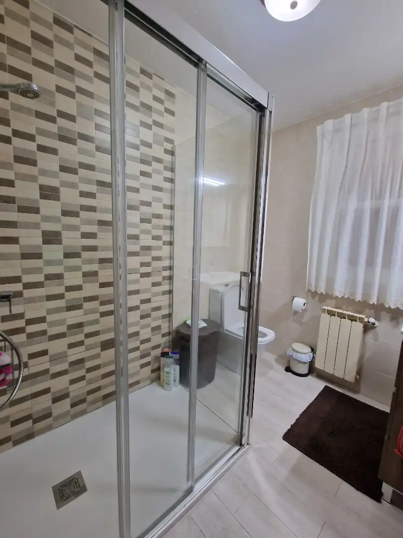 Baño de Casa o chalet en venta en Narón con Calefacción, Jardín privado y Terraza