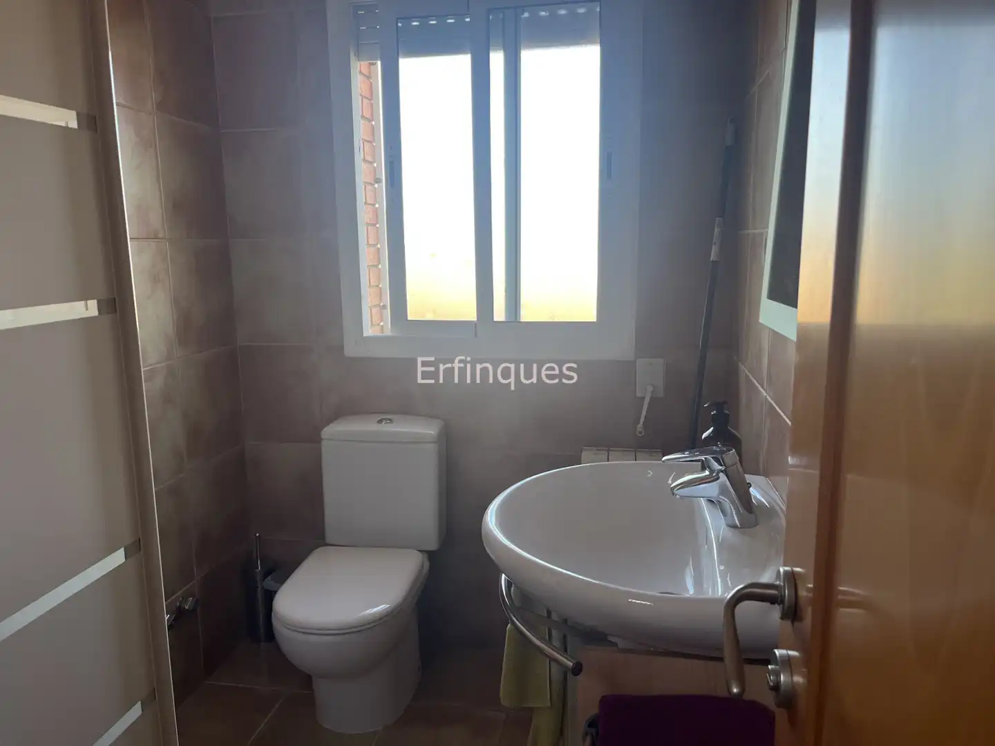 Baño de Casa o chalet en venta en Rubí con Aire acondicionado, Calefacción y Jardín privado