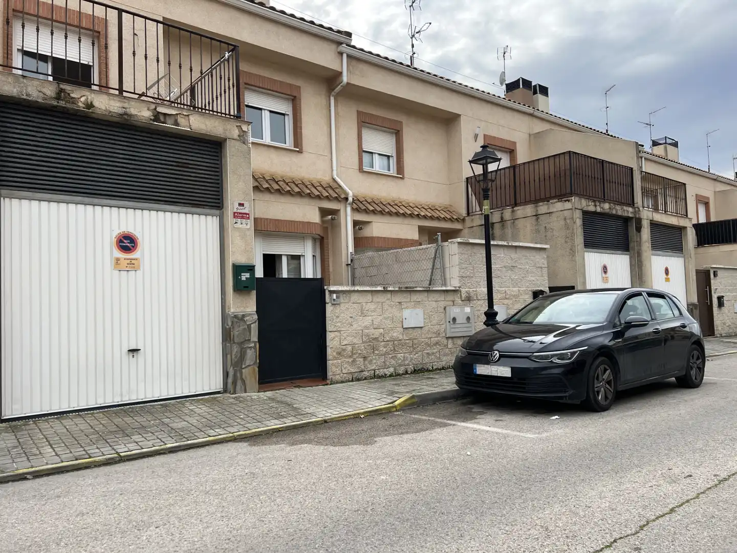 Vista exterior de Casa o chalet en venta en Seseña con Calefacción, Jardín privado y Terraza