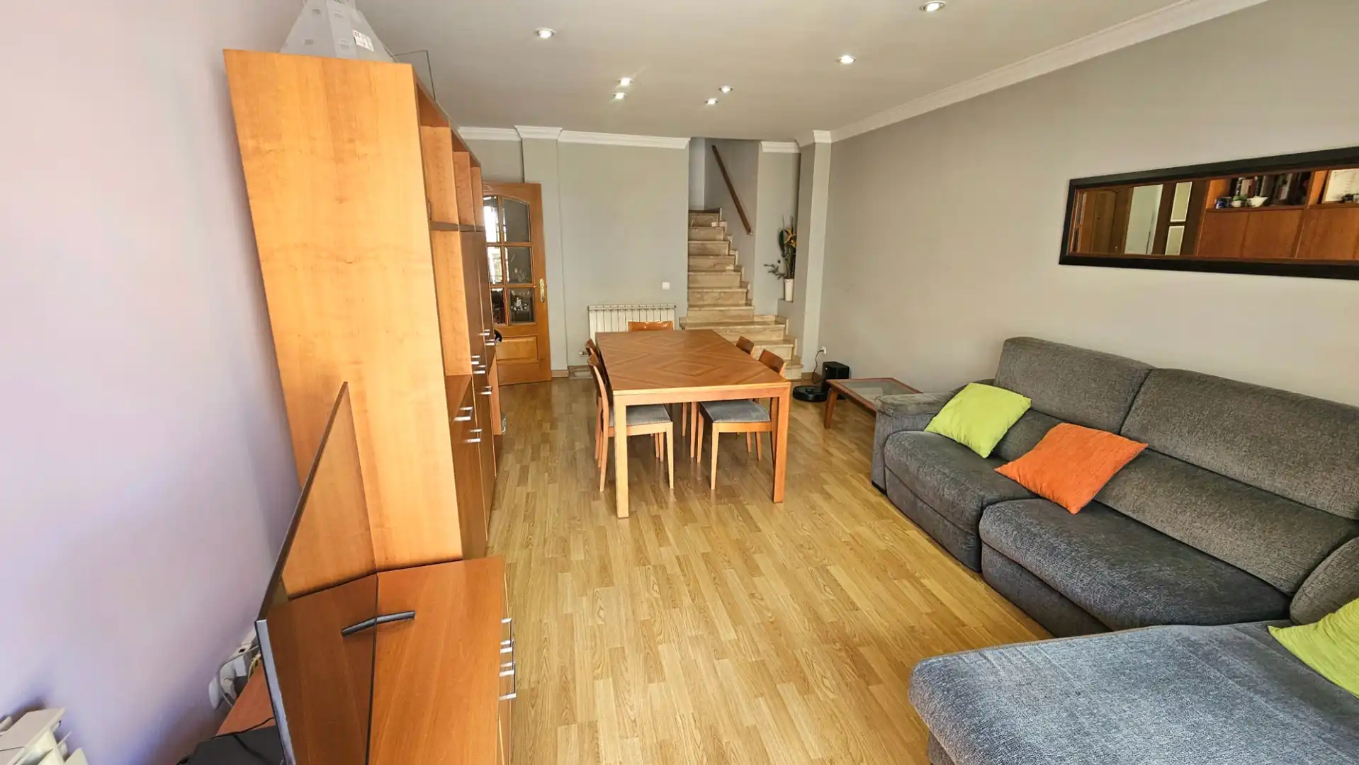 Sala d'estar de Dúplex en venda en Castellar del Vallès amb Aire condicionat, Calefacció i Traster
