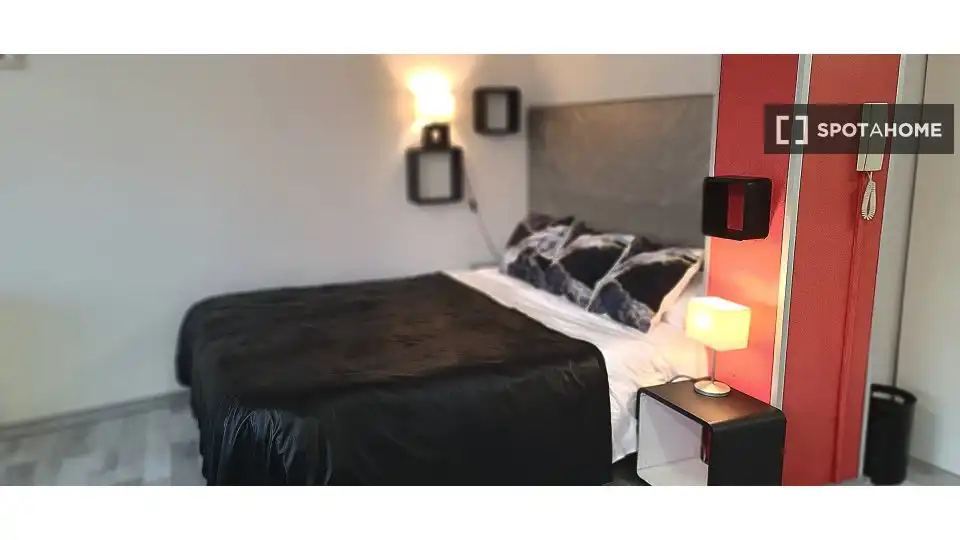 Room in El Parc i la Llacuna del Poblenou
