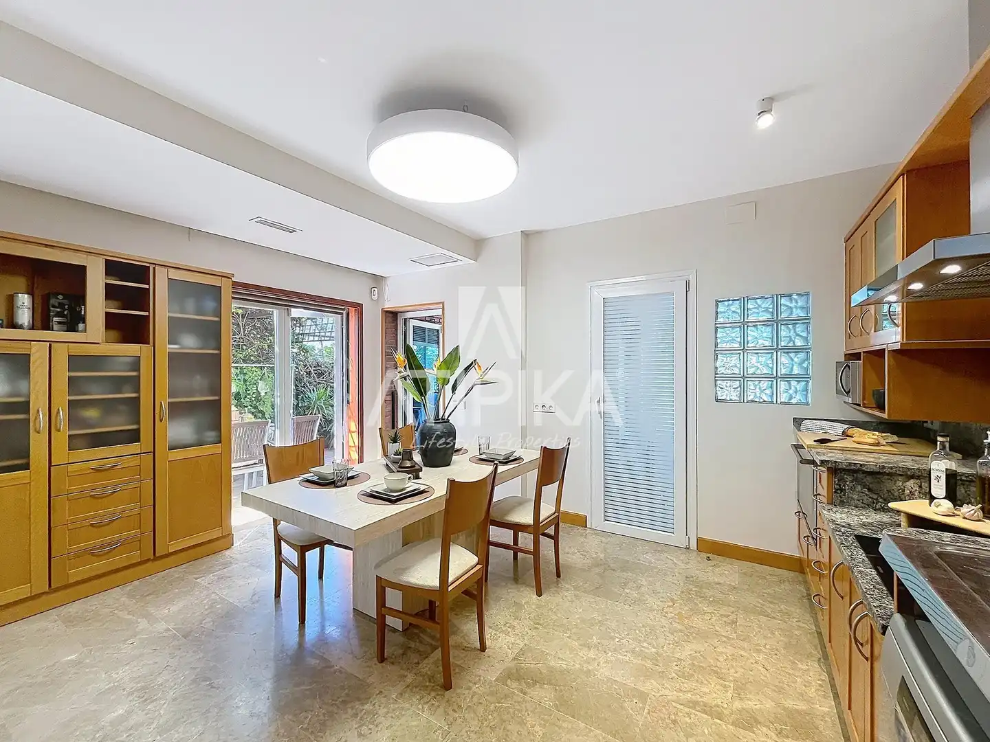 Comedor de Casa o chalet de alquiler en Castelldefels con Aire acondicionado, Calefacción y Terraza