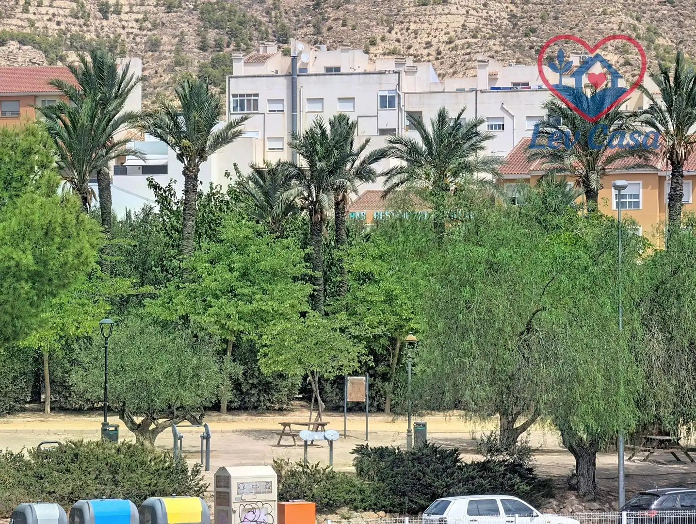 Vista exterior de Pis en venda en Alhama de Murcia amb Aire condicionat, Calefacció i Balcó