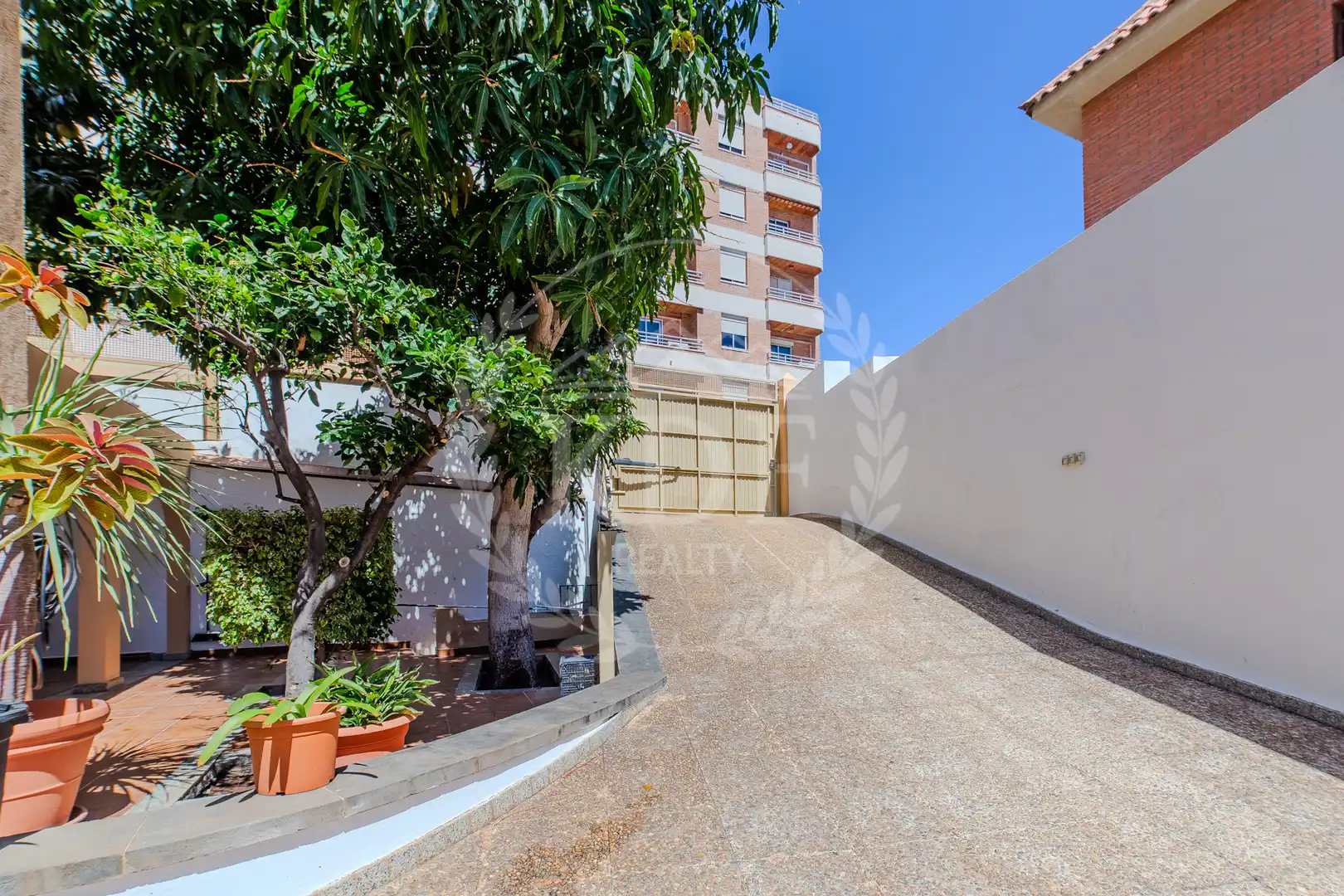Vista exterior de Casa o xalet en venda en Santa Cruz de Tenerife amb Aire condicionat, Calefacció i Jardí privat