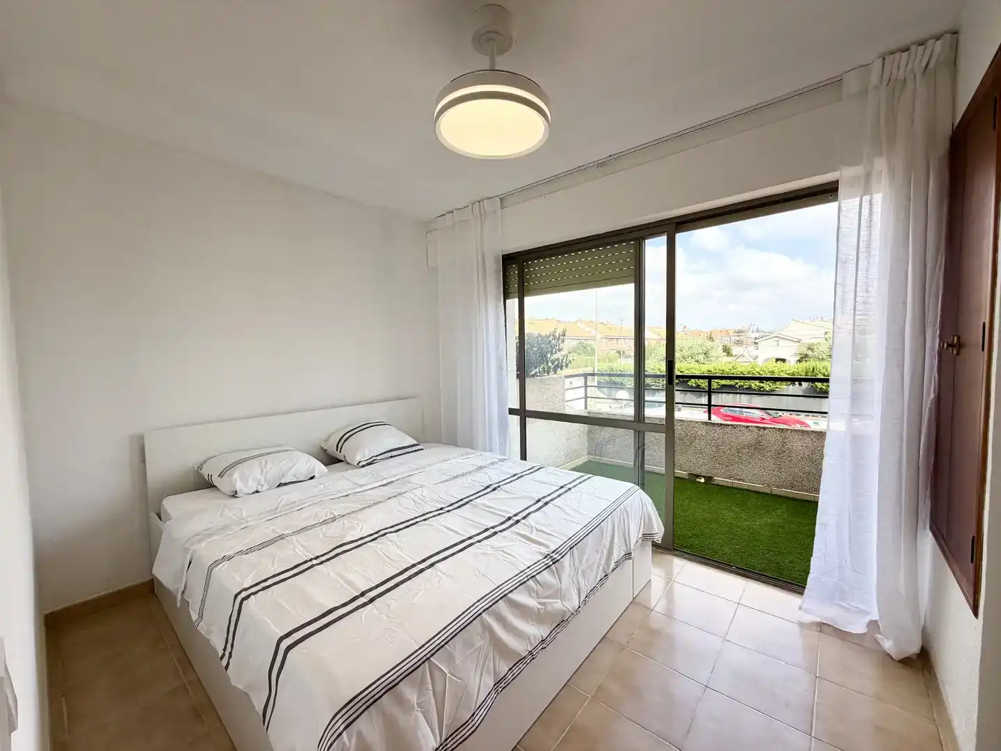 Dormitori de Casa adosada en venda en Sant Joan d'Alacant amb Piscina i Balcó