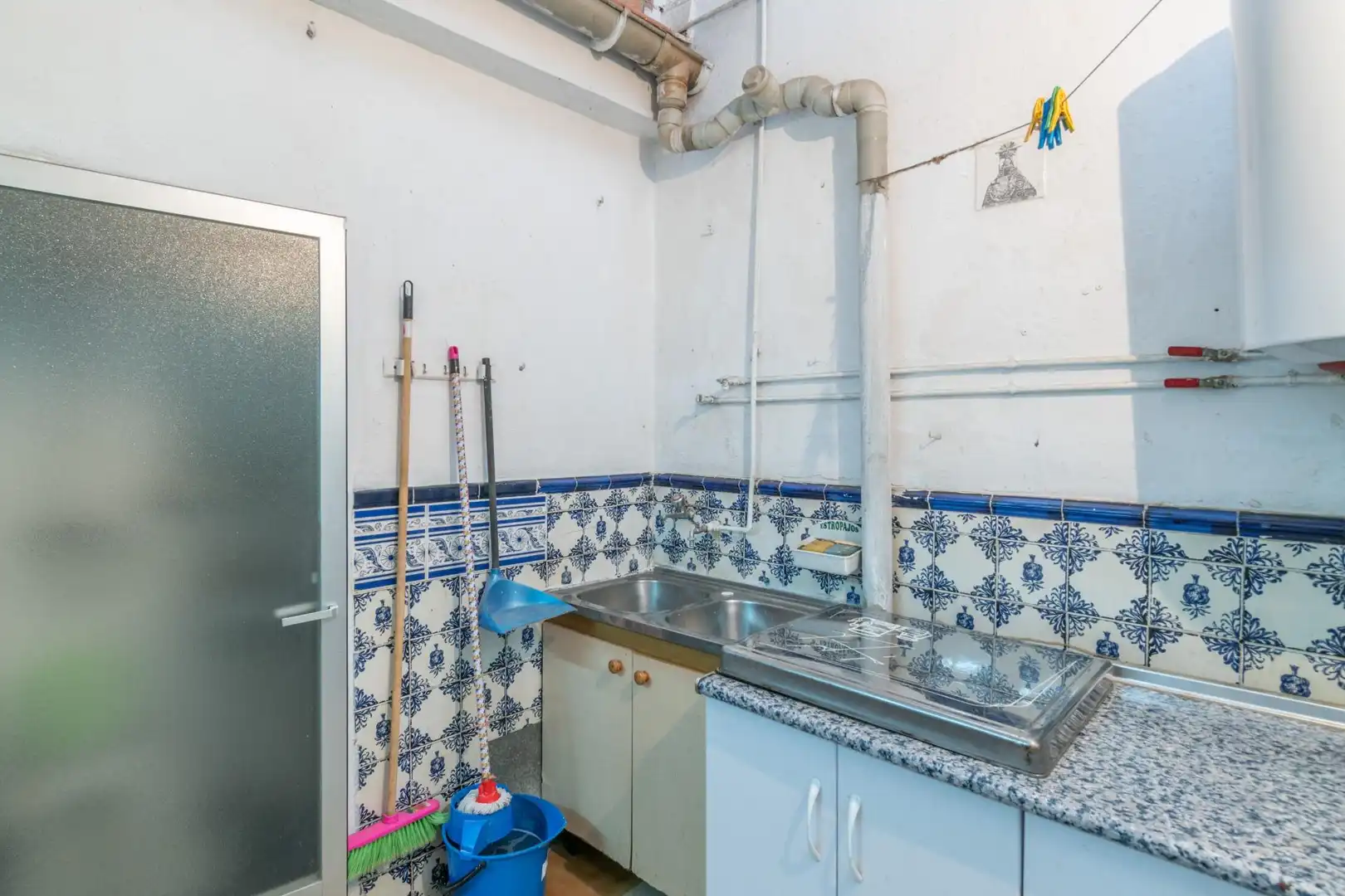 Cuina de Casa adosada en venda en Armilla amb Terrassa, Balcó i Alarma