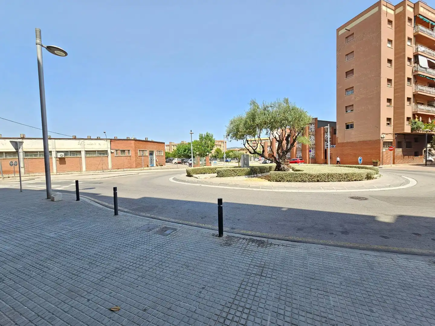 Vista exterior de Local de lloguer en Sant Vicenç Dels Horts