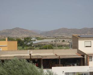 Vista exterior de Casa o xalet en venda en Alicante / Alacant amb Aire condicionat i Terrassa