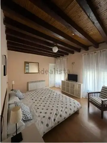 Dormitori de Edifici en venda en Peñaranda de Duero