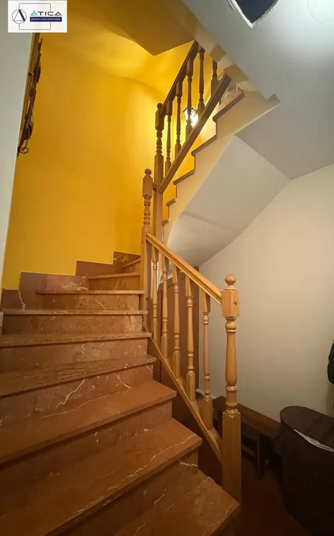 Casa adosada en venta en Castro-Urdiales con Aire acondicionado, Calefacción y Jardín privado