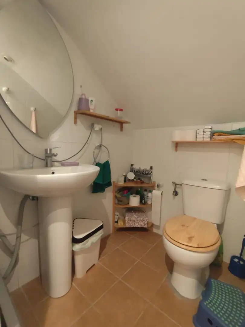Badezimmer von Einfamilien-Reihenhaus zum Verkauf in Arcos de la Frontera mit Terrasse