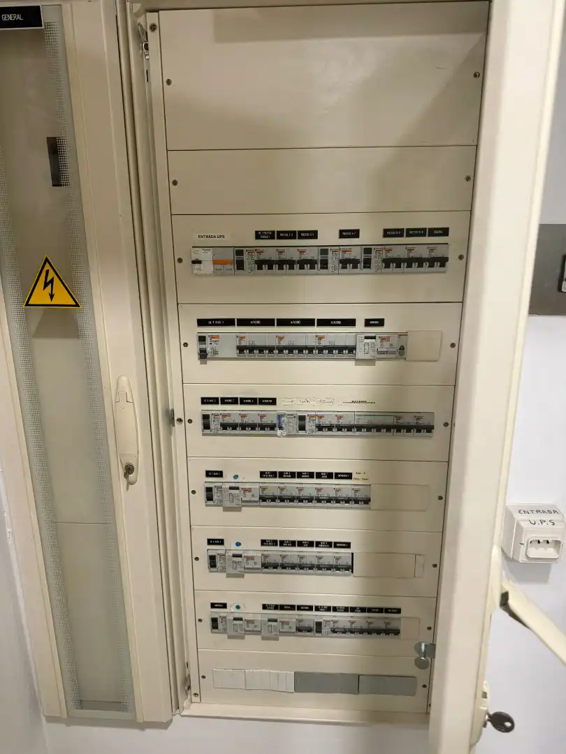 Gewerbefläche zur Miete in Arenal - La Pólvora, imagen 5