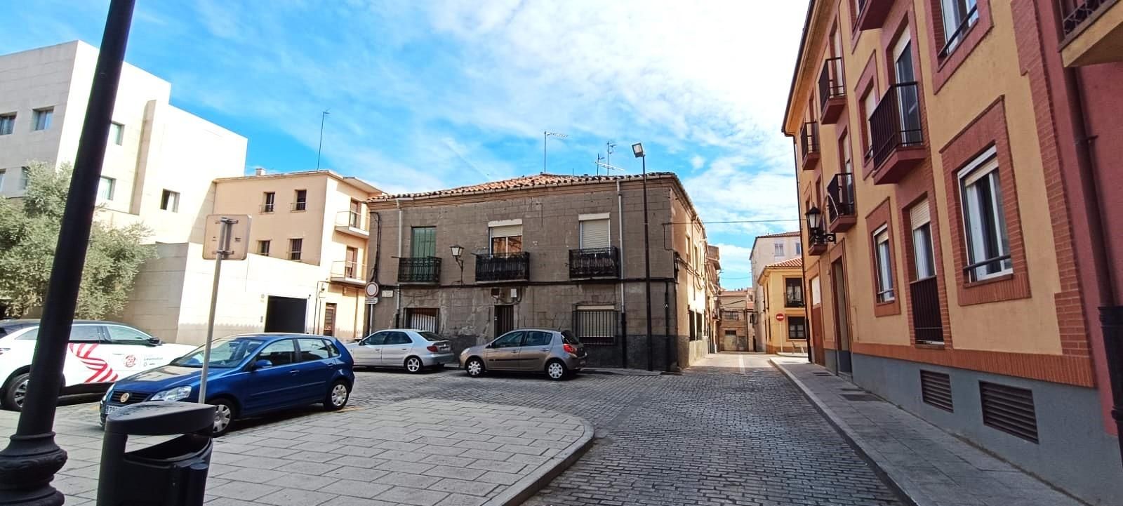 Vista exterior de Pis en venda en Zamora Capital  amb Balcó