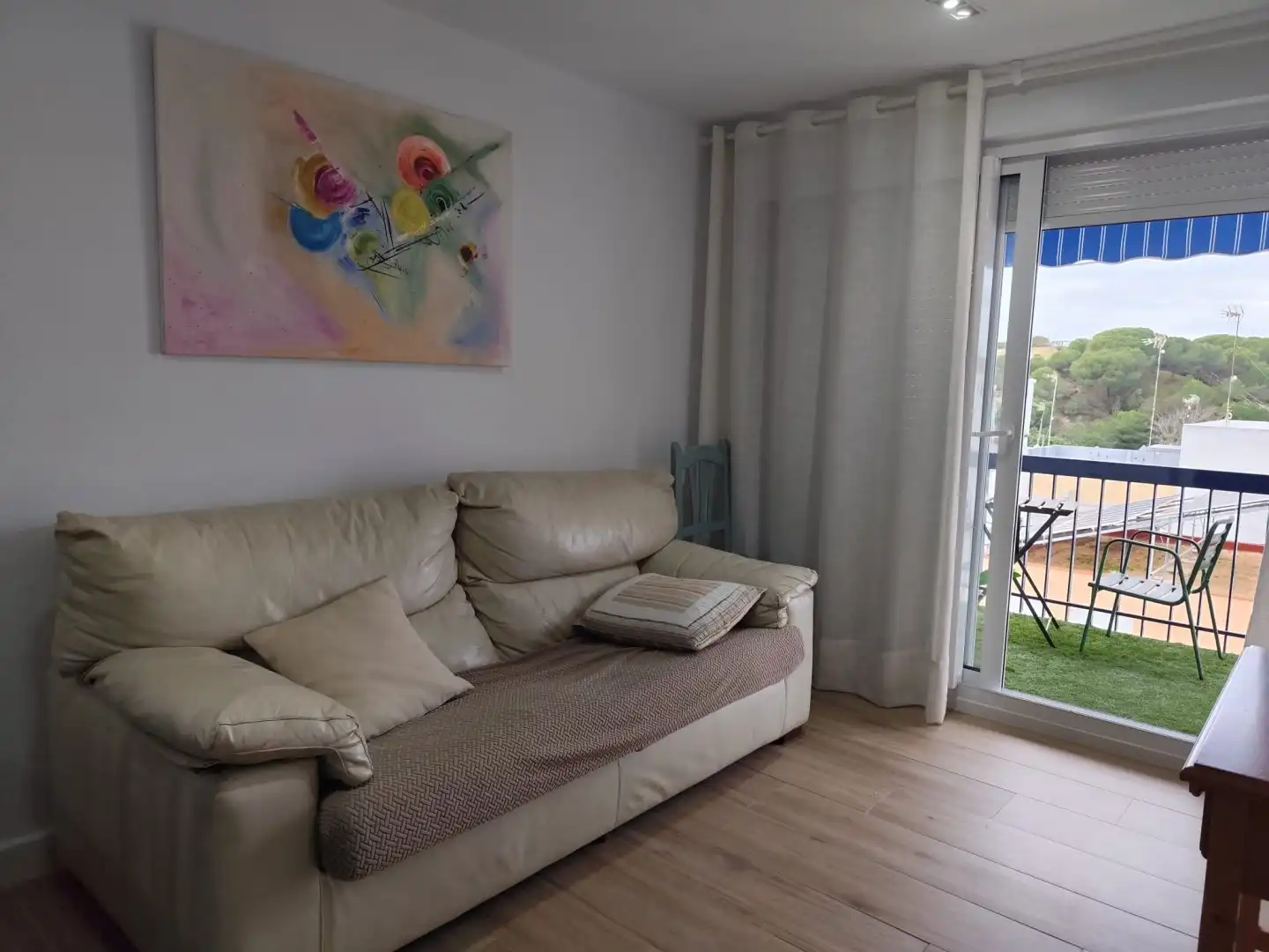 Living room of Flat for sale in Almonte  with Terrace and Furnished