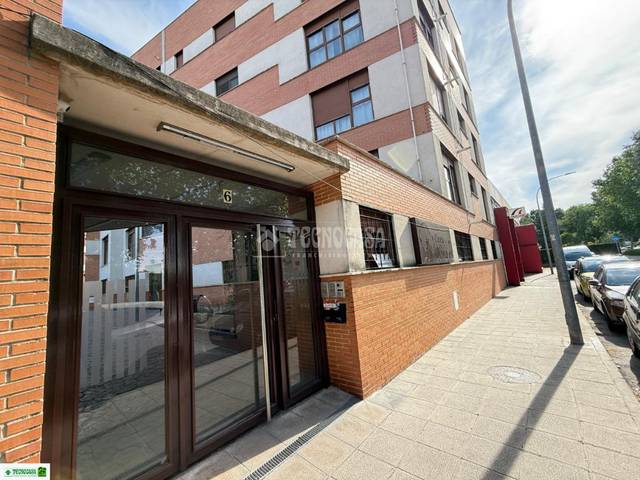 Piso en Venta en El Torreón - Los Ángeles - El Pilar