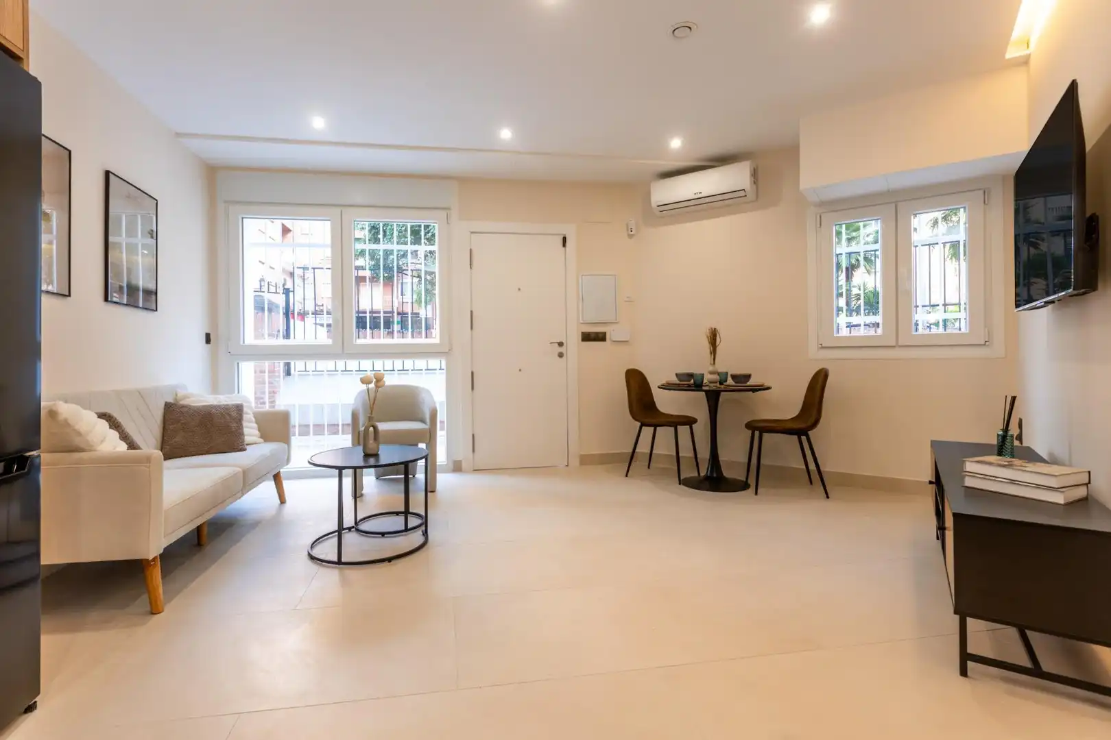 Sala de estar de Apartamento en venta en Granada con Aire acondicionado y Calefacción