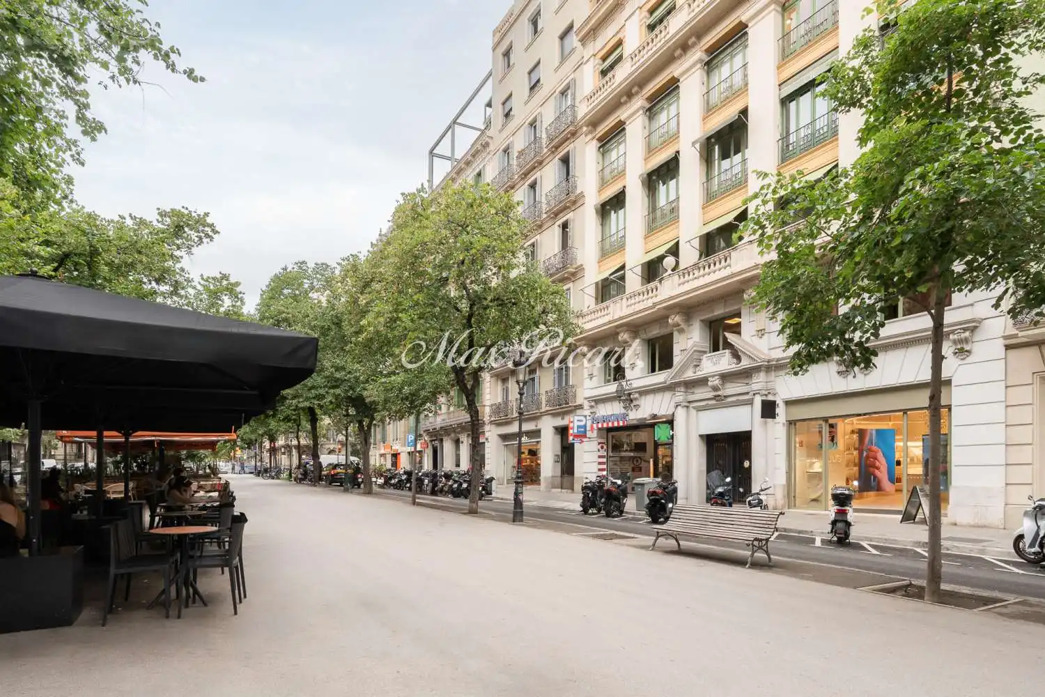 Oficina de alquiler en Dreta de l'Eixample