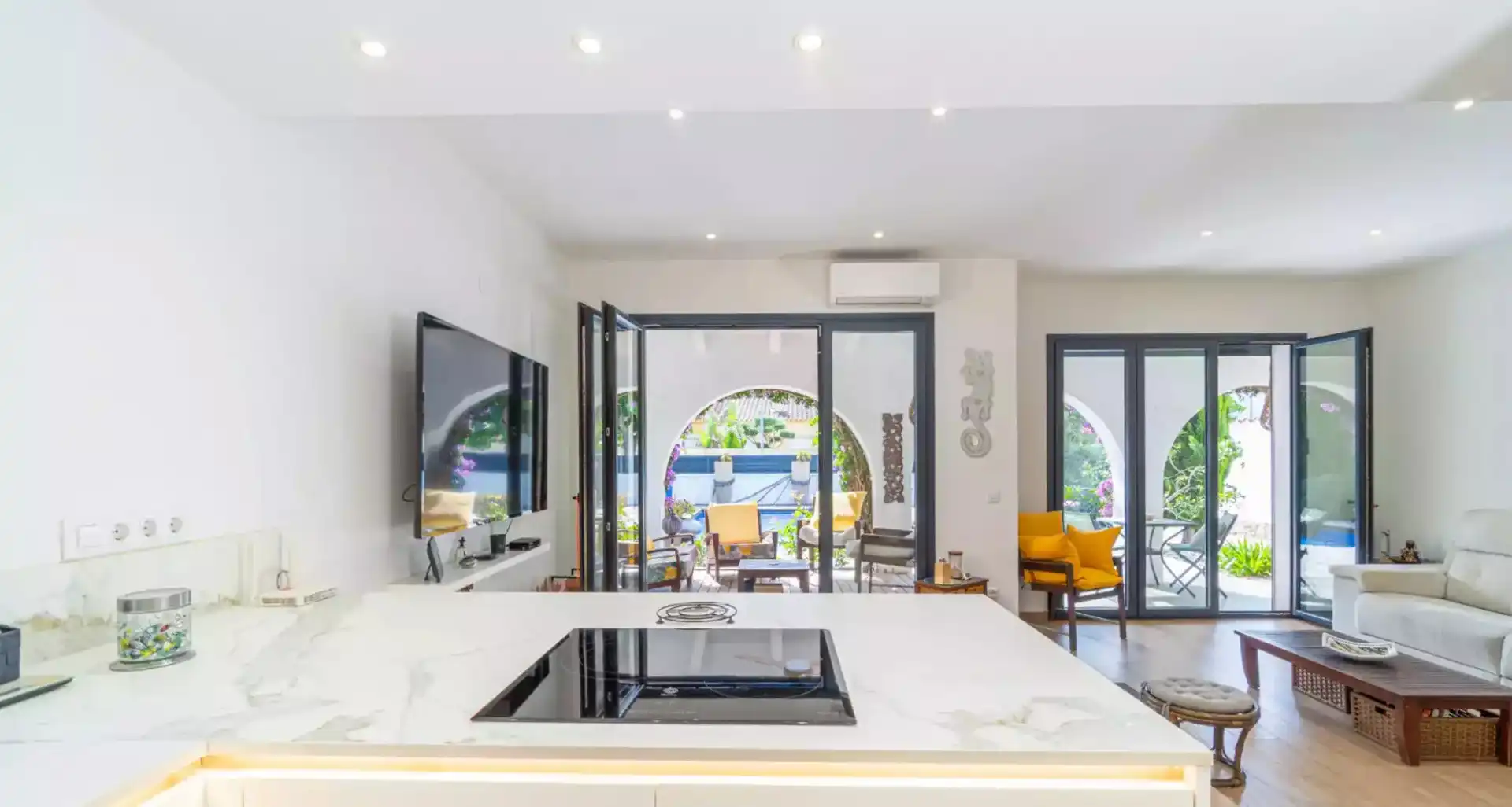 Casa con piscina en venta en PENI 153, imagen 5
