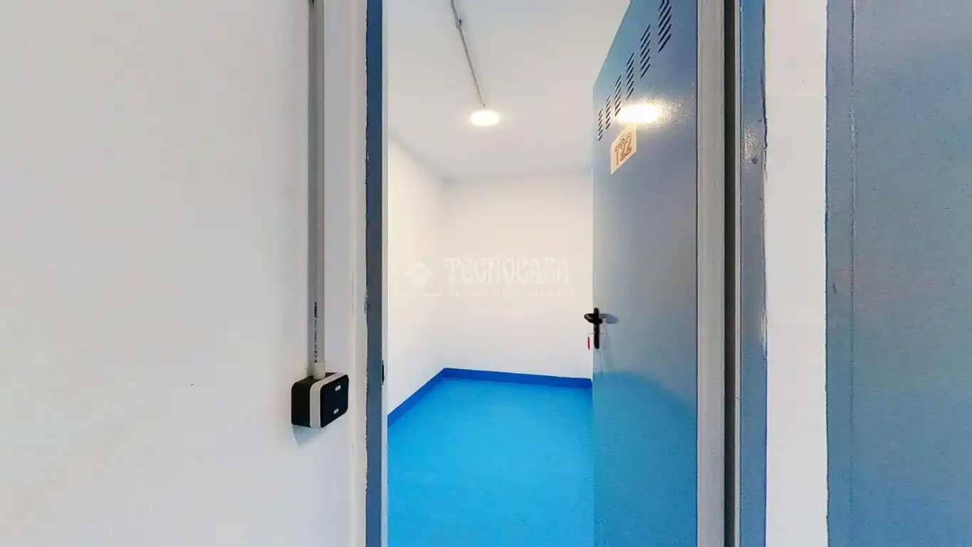 Trastero en venta en Caballería Española