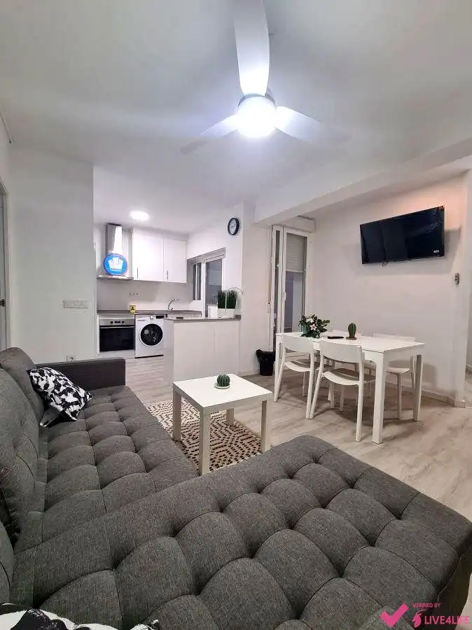 Cocina de Piso de alquiler en Valencia con Terraza y Amueblado
