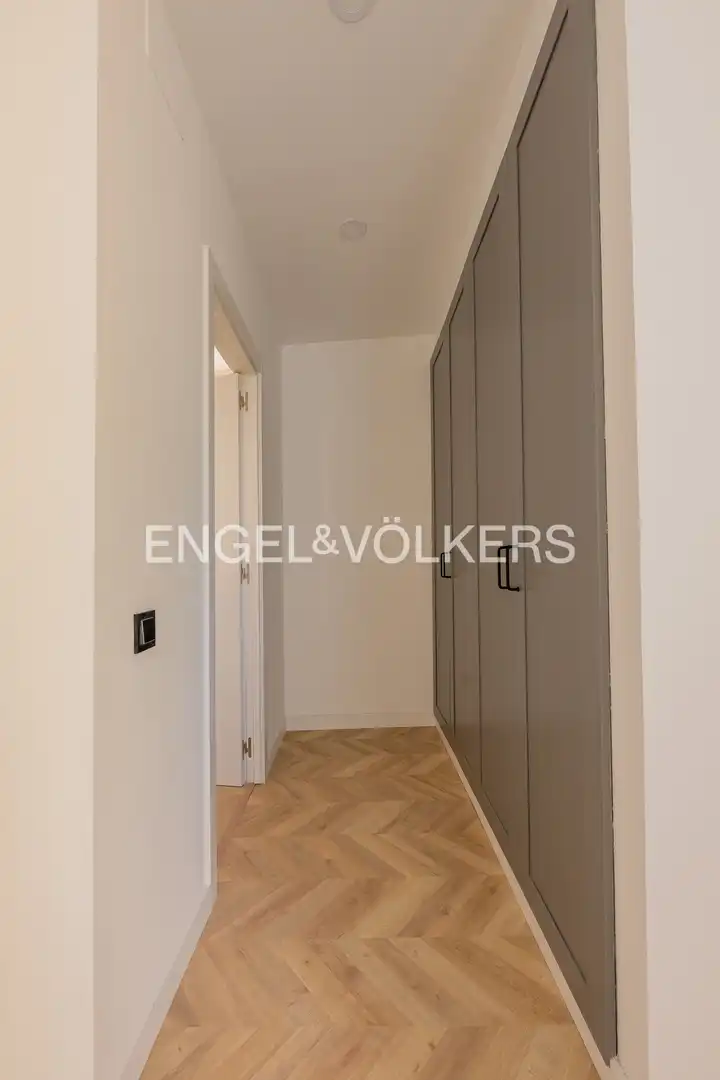 Flat for sale in Madrid  with Air Conditioner, Heating and Terrace