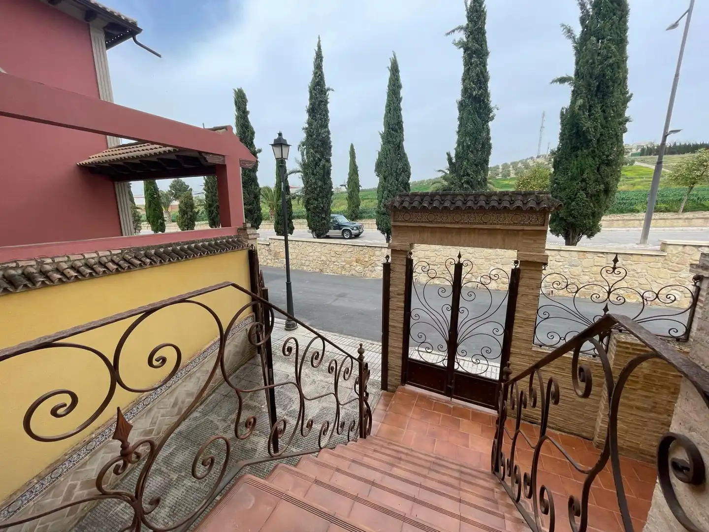 Houses for sale in Lopera