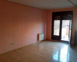 Flat for sale in Herencia