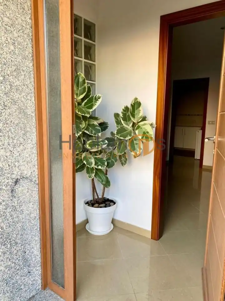 Terraza de Casa o chalet en venta en Vilagarcía de Arousa con Calefacción, Jardín privado y Trastero