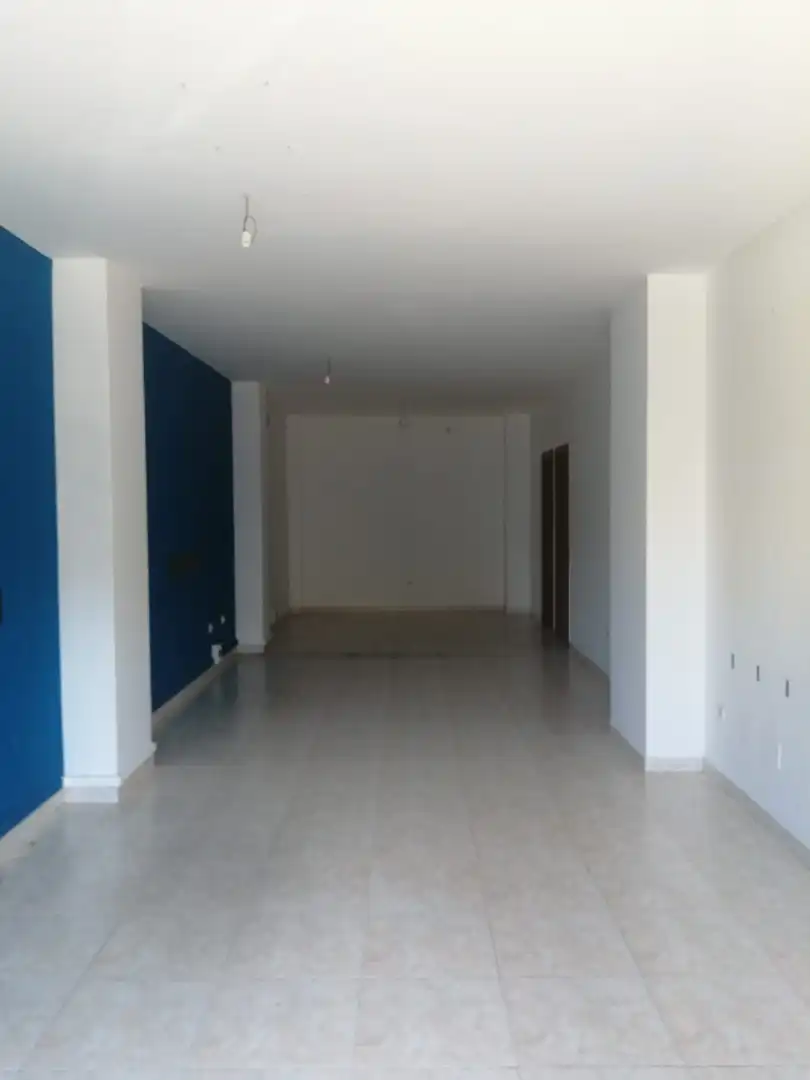 Business premises to rent in Boiro, imagen 6