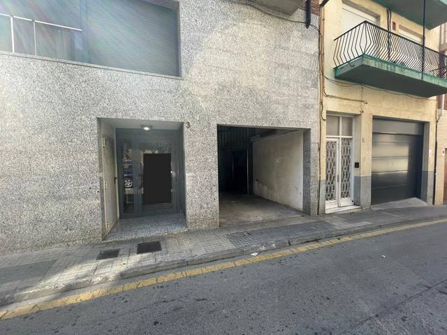 Garaje en Venta en Constantí