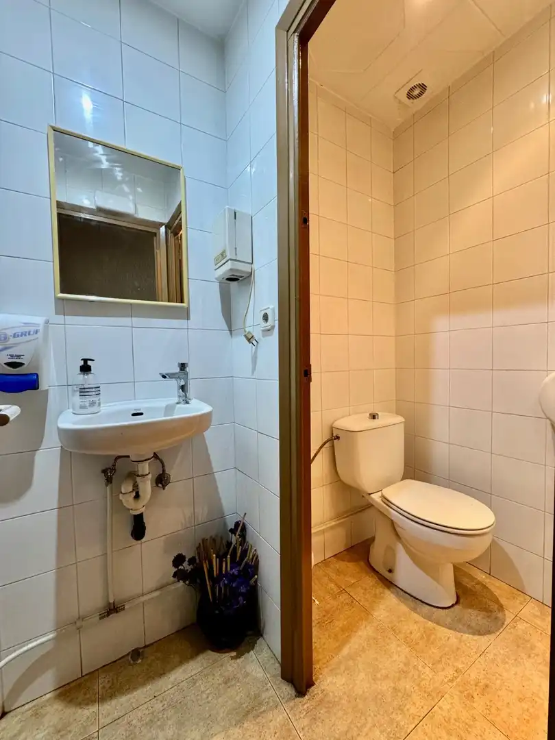 Local en venta en MORATIN DE, Hostafrancs