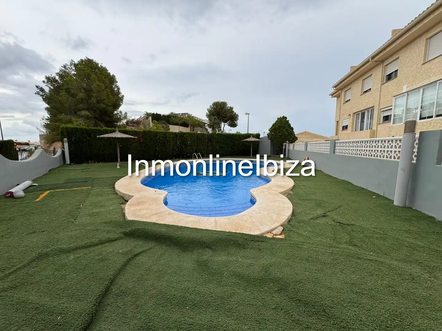 Piscina de Pis en venda en Coloma  