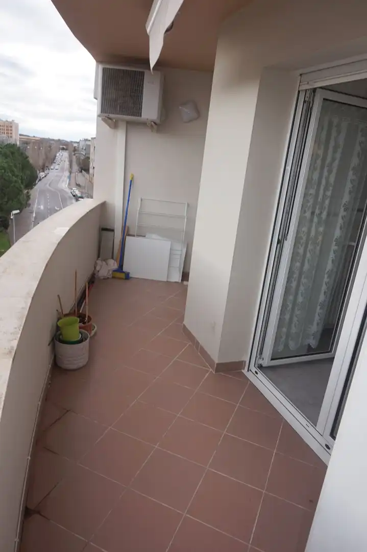 Wohnung zur Miete in Sant Narcís