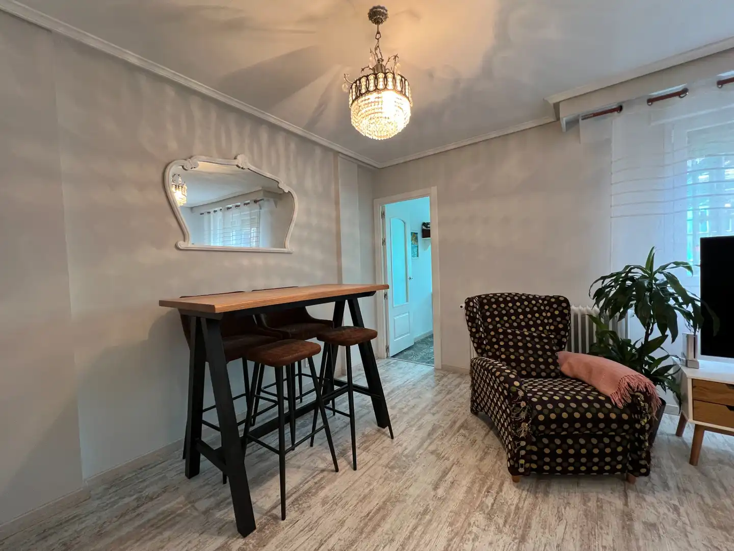 Comedor de Piso en venta en Jaca con Terraza y Amueblado