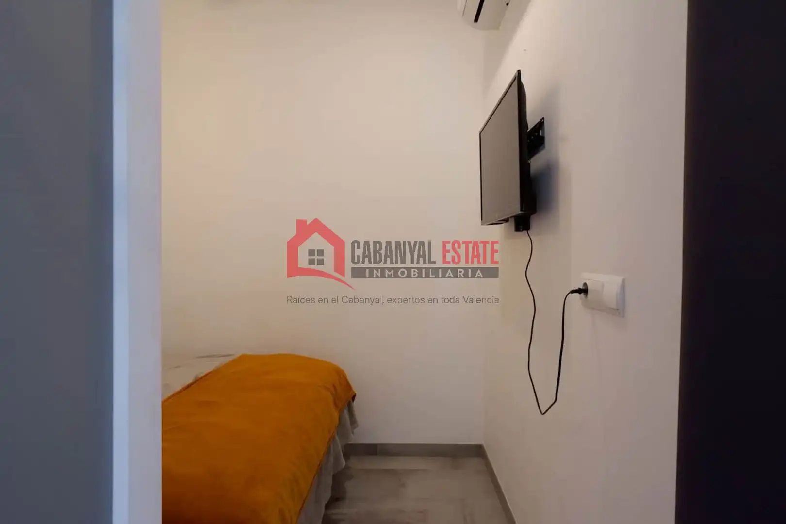 Habitación de Apartamento en venta en Valencia con Aire acondicionado, Calefacción y Amueblado
