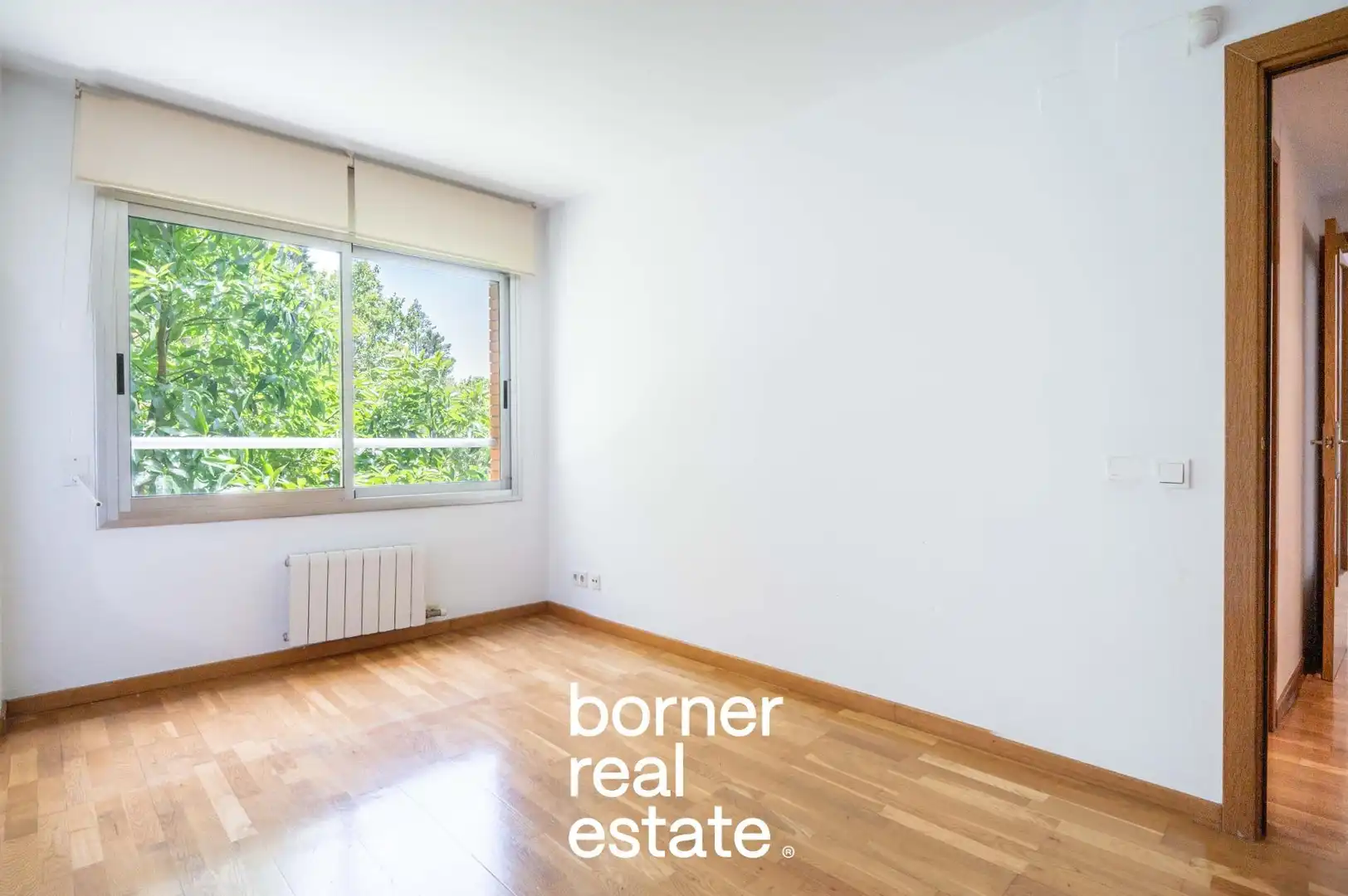 Habitación de Piso en venta en Sant Cugat del Vallès con Aire acondicionado, Calefacción y Jardín privado