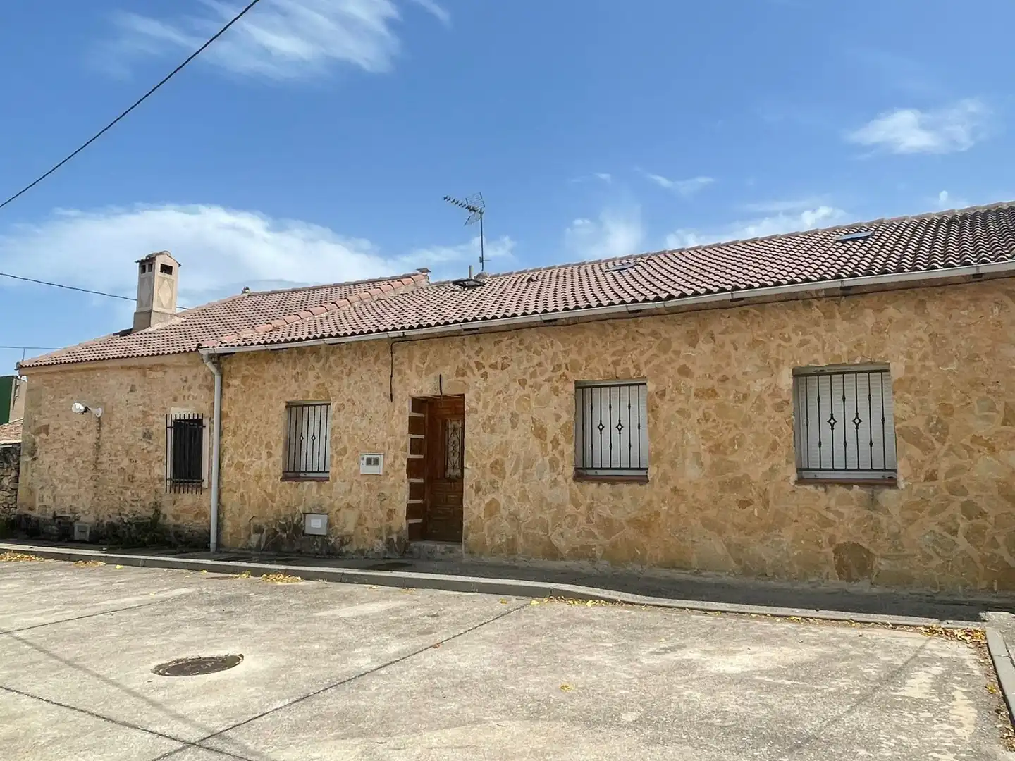 Exterior view of Houses for sale in Ventosilla y Tejadilla