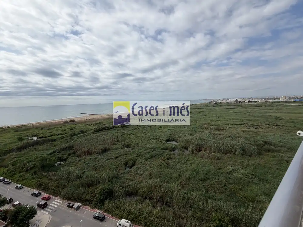 Piso en venta en La Pobla de Farnals con Balcón y Piscina comunitaria