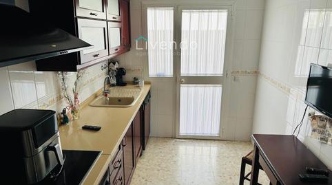 Foto 5 de Casa adosada en venta en Núcleo urbano, Chiclana de la Frontera