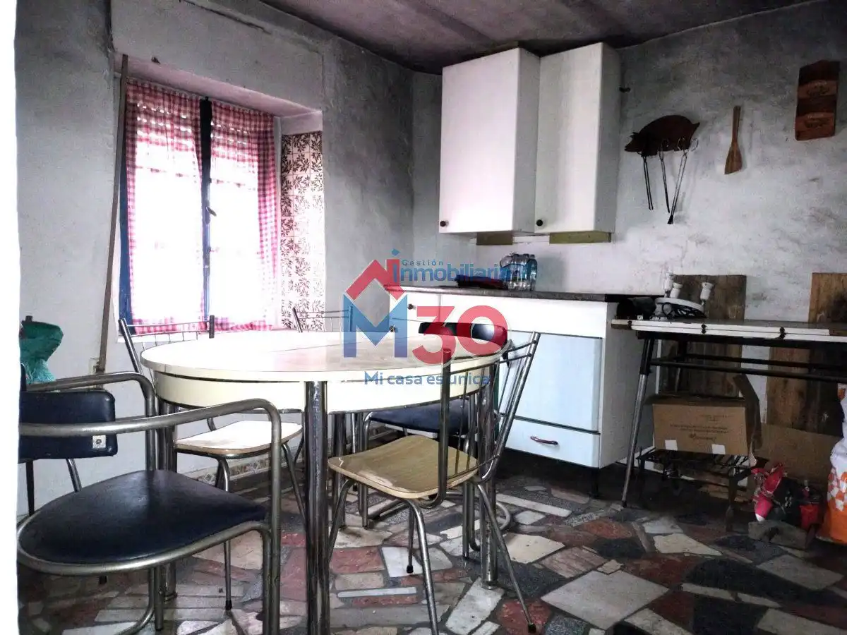 Cocina de Casa o chalet en venta en Santa María Ribarredonda con Terraza