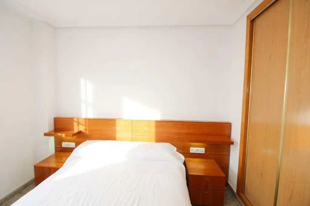 Flat with terrace to rent in Paseo FLORENCIA, imagen 13