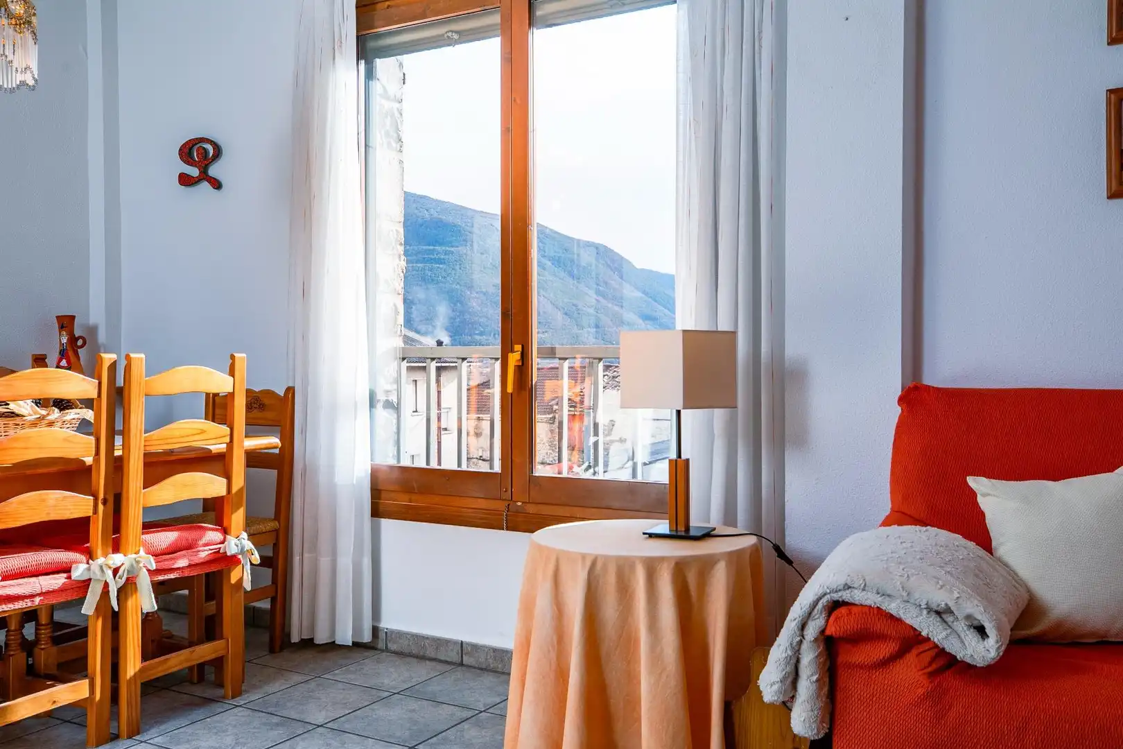Habitación de Dúplex en venta en Biescas con Calefacción, Trastero y Amueblado