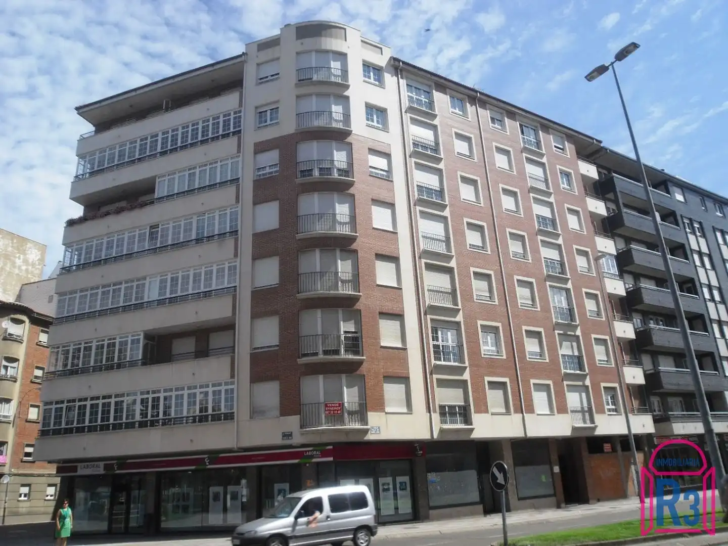 Vista exterior de Apartamento de alquiler en León Capital  con Calefacción, Terraza y Trastero